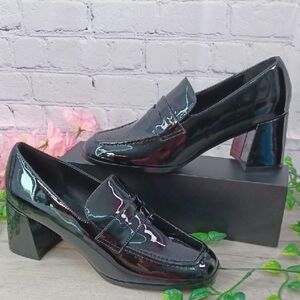 Ann Taylor Patent Leather Heeled Loafer NWOB